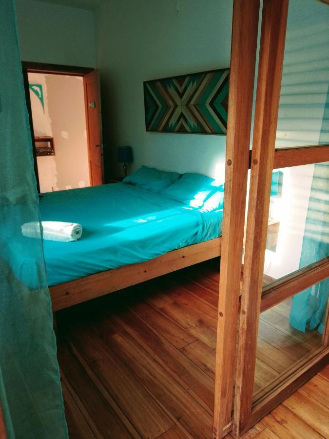 El Clandestino Villa Bocas Town Exterior photo