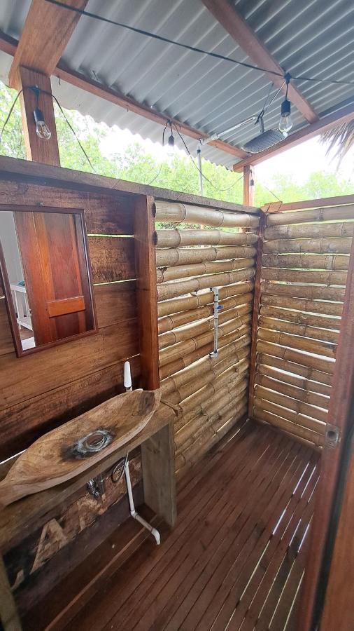 El Clandestino Villa Bocas Town Exterior photo